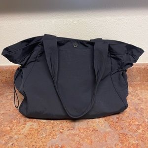 Lululemon Cinch Bag